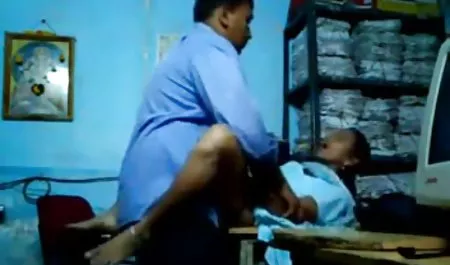 پستان گنده, مهبل, تنگ فیلم سکس با مامان