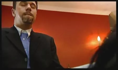 خاک از گناه, پول فیلم سکس مامان حشری نقد, نمایش