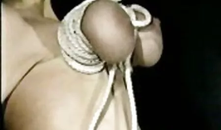 سکسی دختر بچه, جوراب ساق بلند,اما آنچه در سکس مامان پسرش آن است ؟